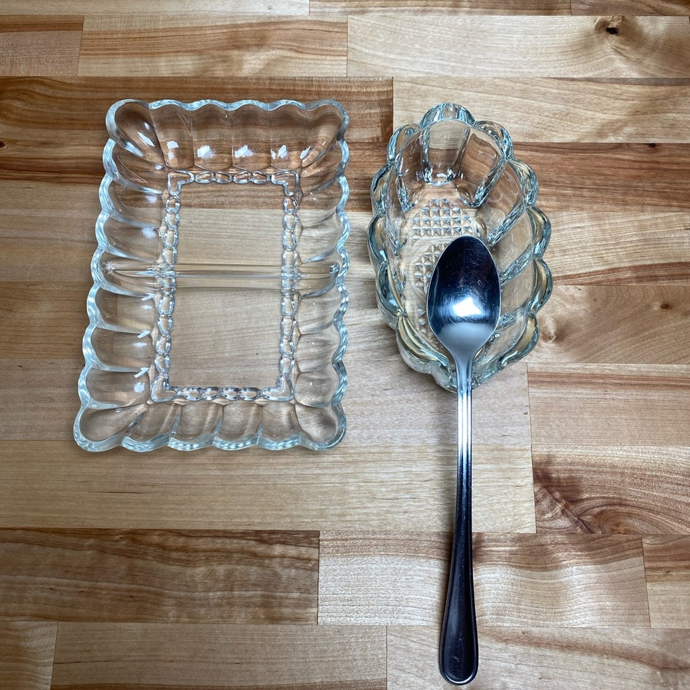 Heavy scalloped Glass  Dish Set